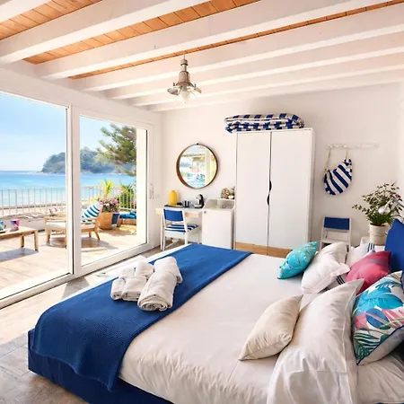 Il Profumo Del Mare Πανσιόν 4*